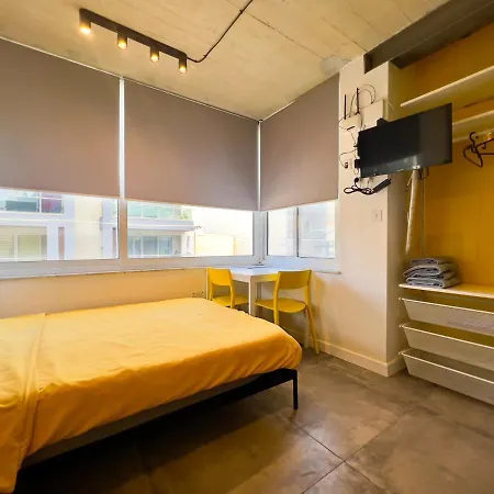 Appartement Chic, Stylish 1 Bedroom - Close To Sliema, Saint Julian's Is-Swieqi